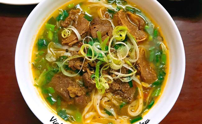 cách làm phở bò sốt vang