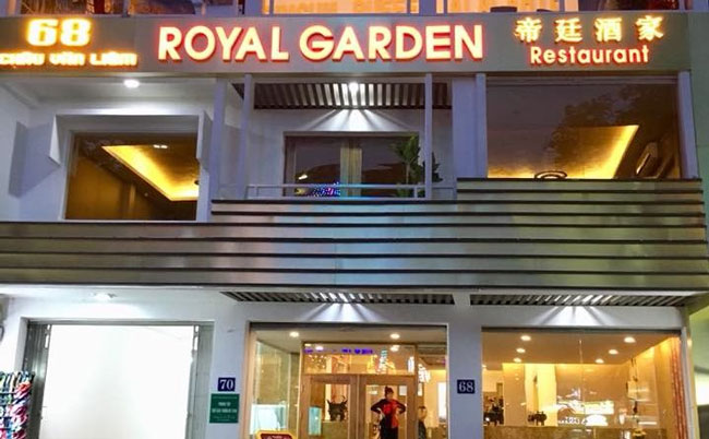Nhà hàng bánh bao kim sa Royal Garden - Cantonese Cuisine