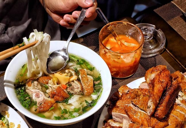 Phở vịt quay thành phẩm