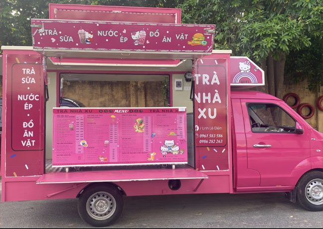 Xe tải bán trà sữa hồng