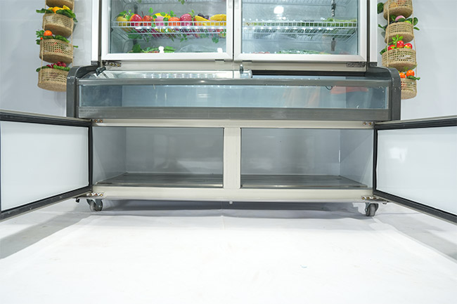 Tủ sạch, rộng, bảo quản được đa dạng thực phẩm 