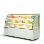 Tủ bánh kem 1m8 kính cong 3 tầng TBK3T-1.8C