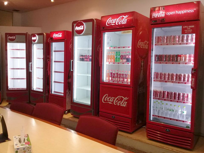 Tủ mát coca 400 lít giá bao nhiêu