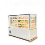 Tủ bánh kem 1m5 kính vuông 3 tầng cửa trước TBK3T-1.5V-CT