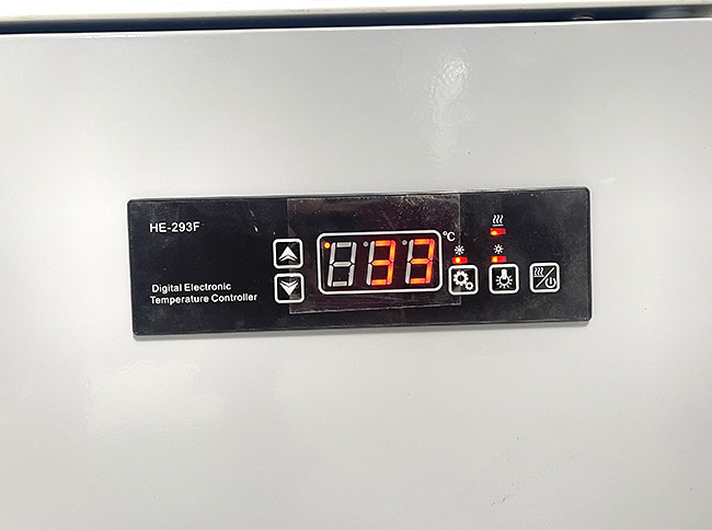 Bảng điều khiển dễ sử dụng 