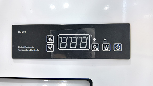 Bảng điều khiển dễ sử dụng 