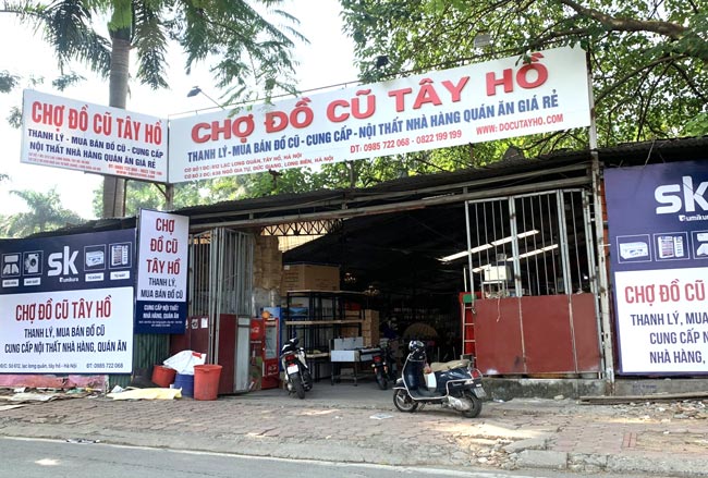 Mua ở cửa hàng đồ cũ