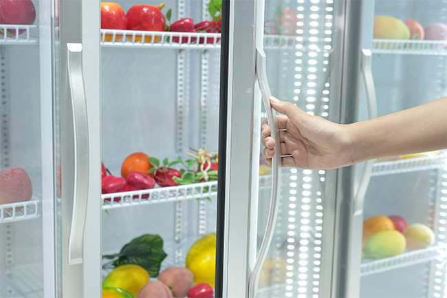 Tủ m&aacute;t 3 c&aacute;nh c&ocirc;ng suất lớn 