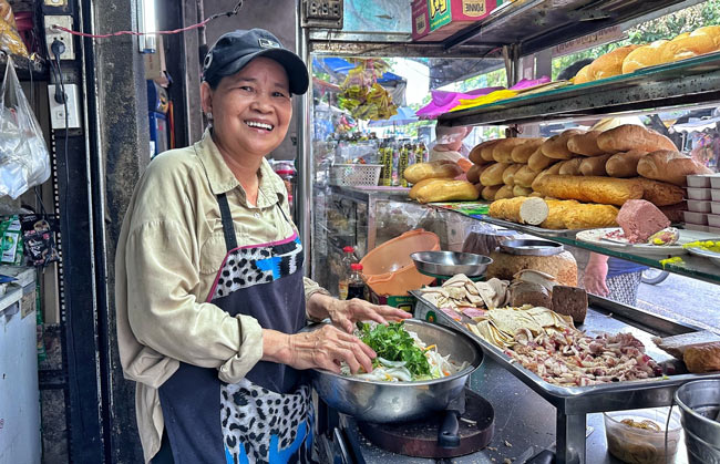 Bán bánh mì có lời không? – Bật mí TIPS kinh doanh bất bại