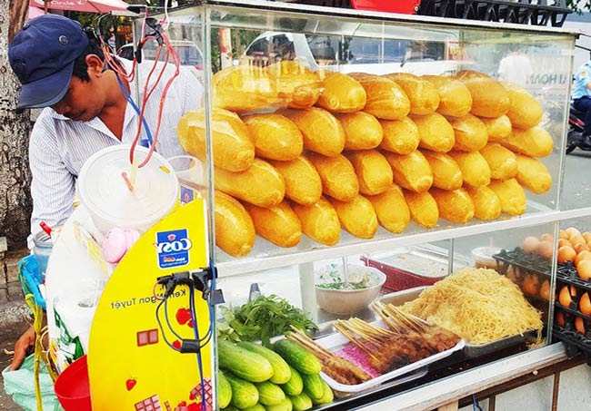 Cửa hàng vắng khách