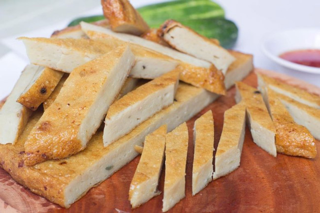Thái chả cá