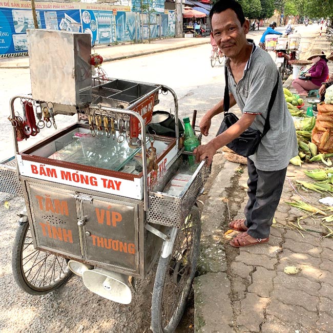 Xe bán hàng rong tự chế mẫu 2