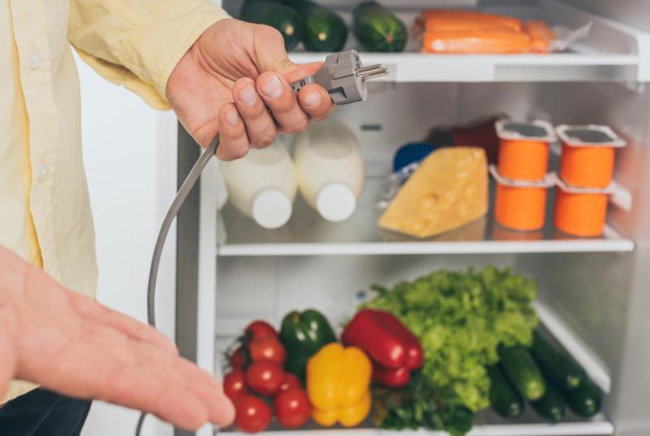 Trường hợp nên ngắt điện tủ mát