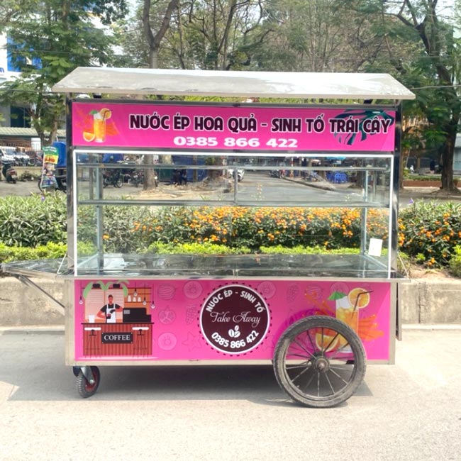 Gắn decal trang trí