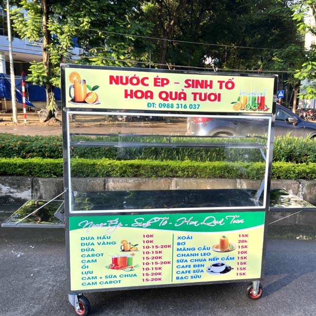 Xe bán sinh tố nước ép