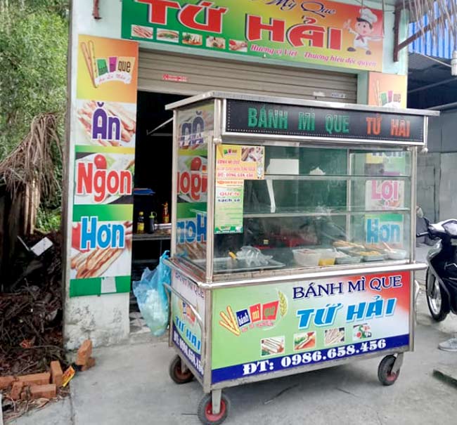 Bánh mì que Tứ Hải