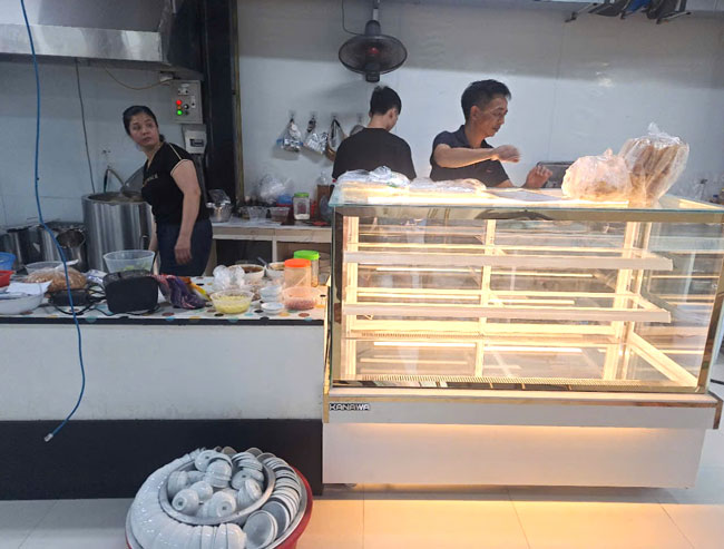 Feedback tủ bánh kem Kanawa 3