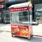 Xe bán bánh mì heo quay da giòn 1m2 mái chùa