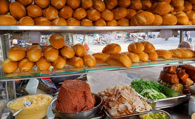 Khoang chế biến rộng rãi