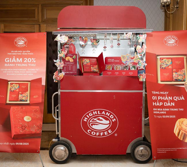 Xe đẩy bán cafe highland