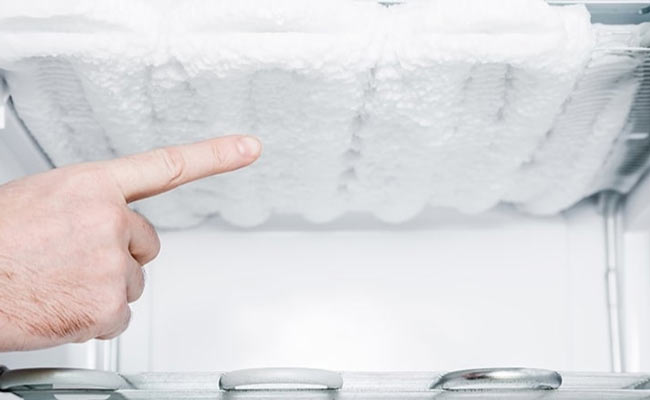 Xả tuyết tủ đông định kỳ