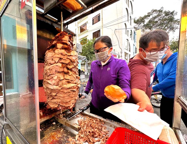 Linh hoạt khi bày bán