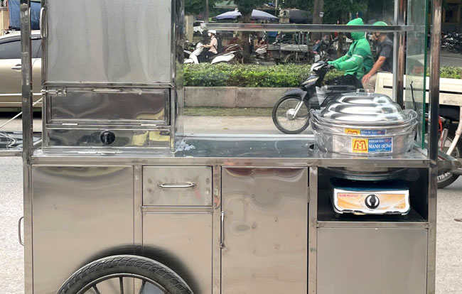 Bàn chế biến thực phẩm