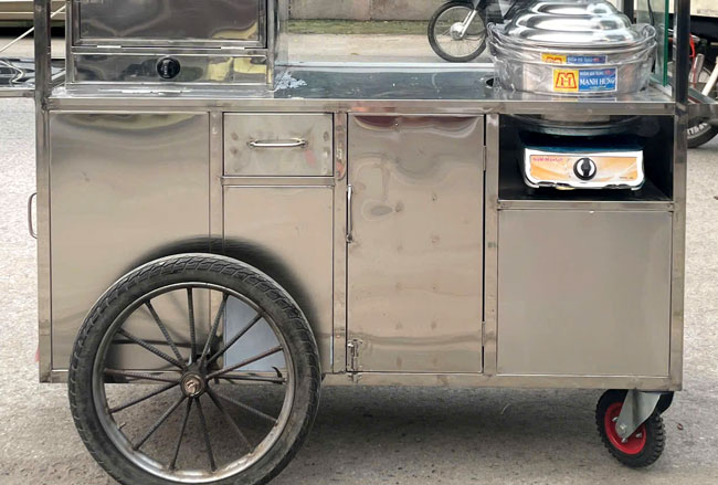 Ngăn tủ để đồ xe bán bánh mì