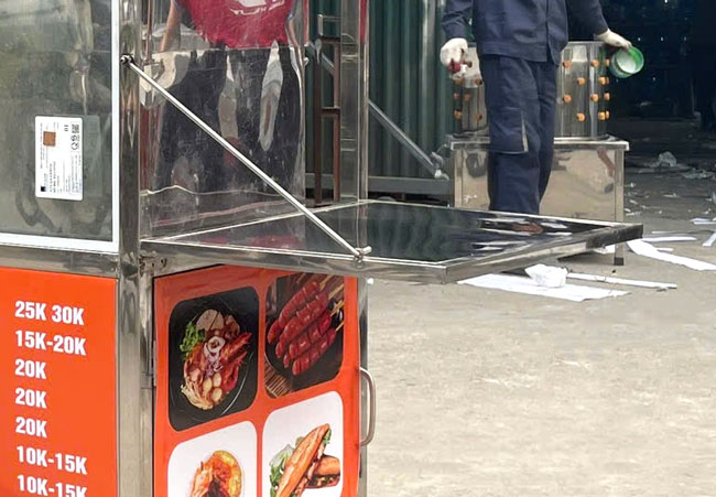 Bàn gấp phụ xe đẩy bánh mì