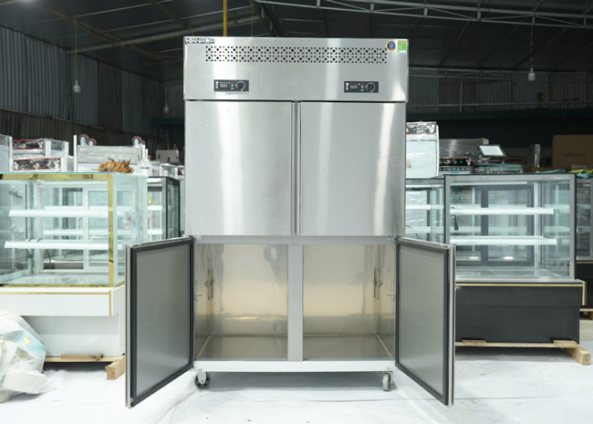 Tủ đông chất liệu inox cao cấp