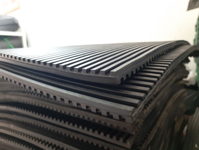 Dùng miếng lót chống rung