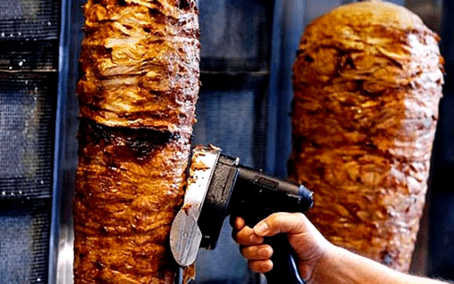 Cắt thái đều tăm tắp