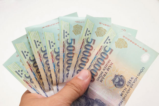 Giá tiền rẻ so với mua mới