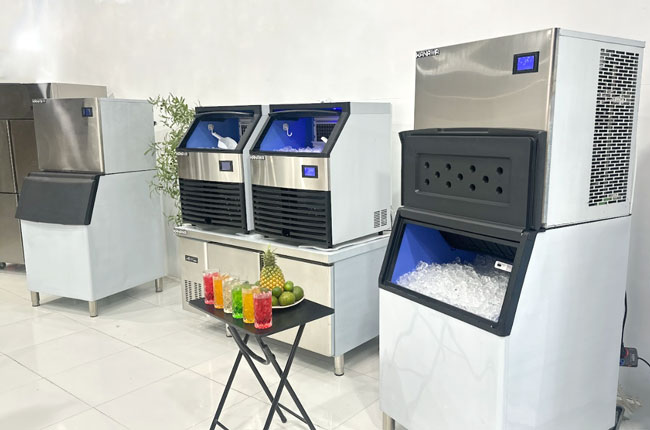 Máy làm đá viên bán chạy tại Kanawa