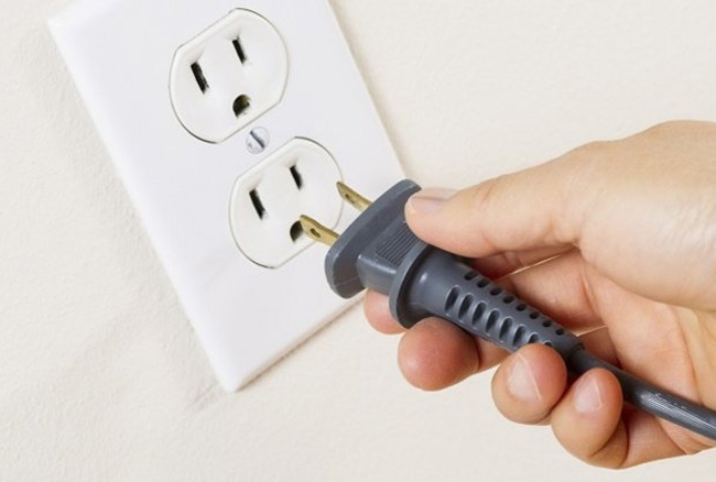 Kiểm tra nguồn điện kết nối