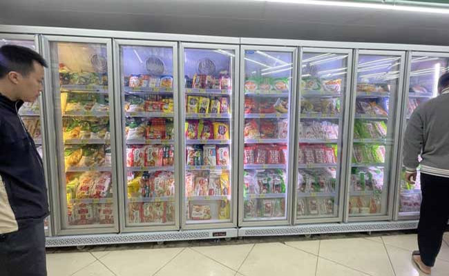 Xếp quá nhiều đồ trong tủ