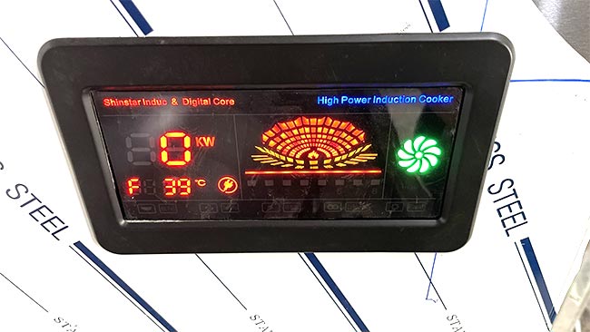 M&agrave;n h&igrave;nh LED