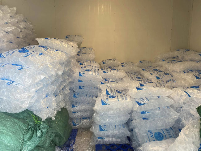 Rủi ro cạnh tranh cao