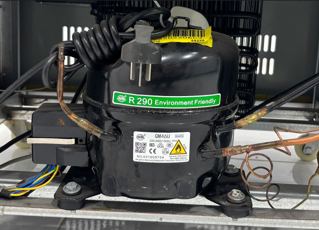 Ổn định gas trong block nén trước khi cắm điện