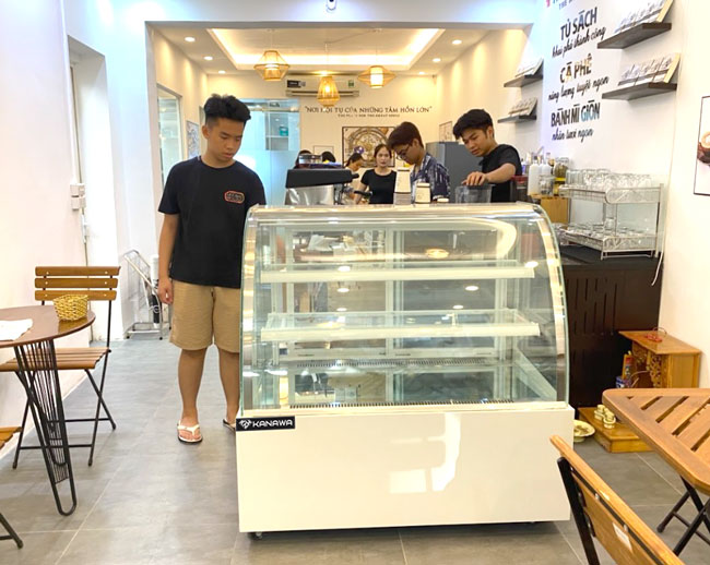 Chọn vị trí nghỉ cho tủ bánh kem