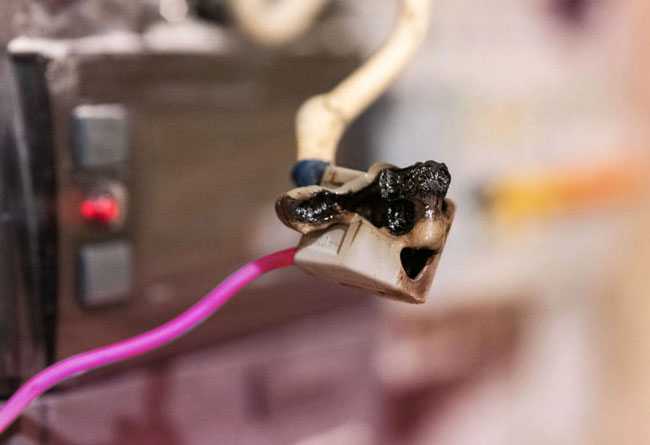 Nguồn điện bị hỏng