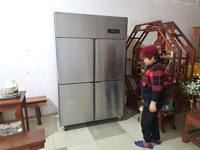 Mua tủ đ&ocirc;ng tại Huế g&aacute;i tốt