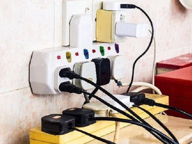 Nguồn điện kết nối yếu