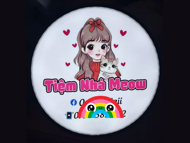 Hộp đ&egrave;n mẫu 1