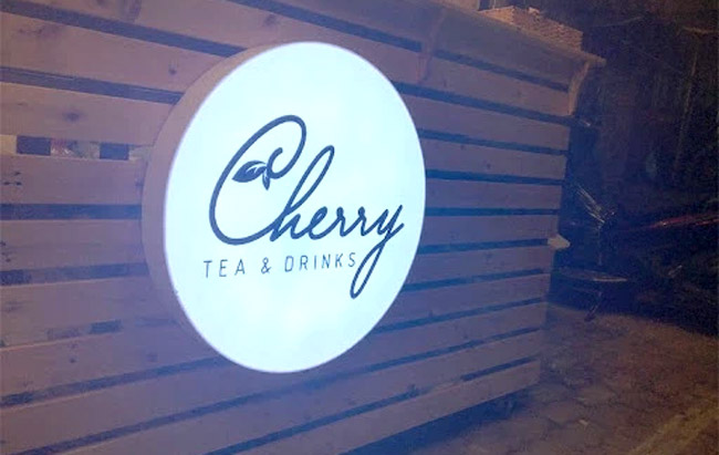 Hộp đ&egrave;n mẫu 5