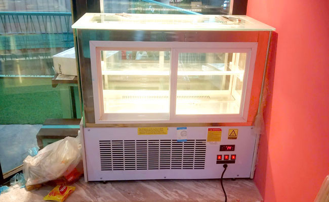 Hướng dẫn lắp đặt tủ bánh kem Bài bản, chuẩn kỹ thuật