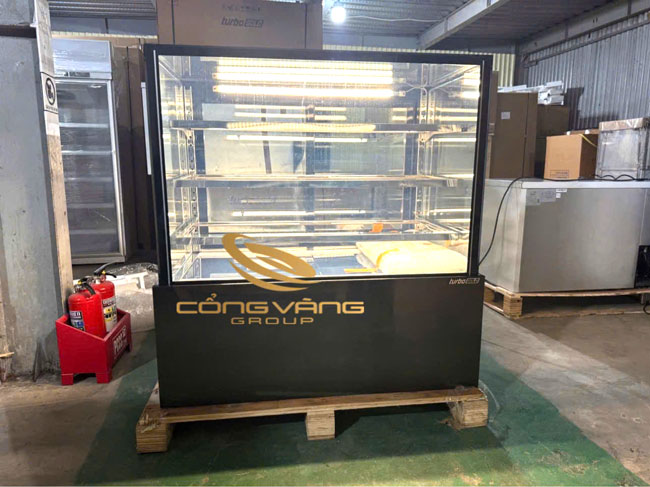 Tủ b&aacute;nh kem tại Tổng kho Cổng V&agrave;ng