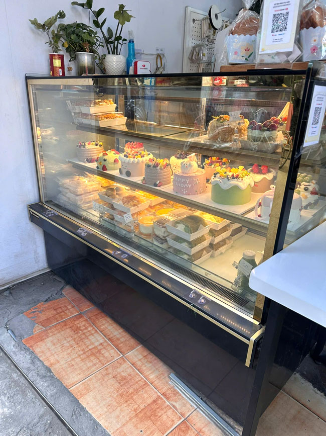 Tủ bánh kem tại Bình Dương