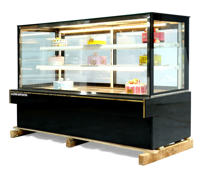 Tủ bánh kem 1m5 3 tầng kính vuông