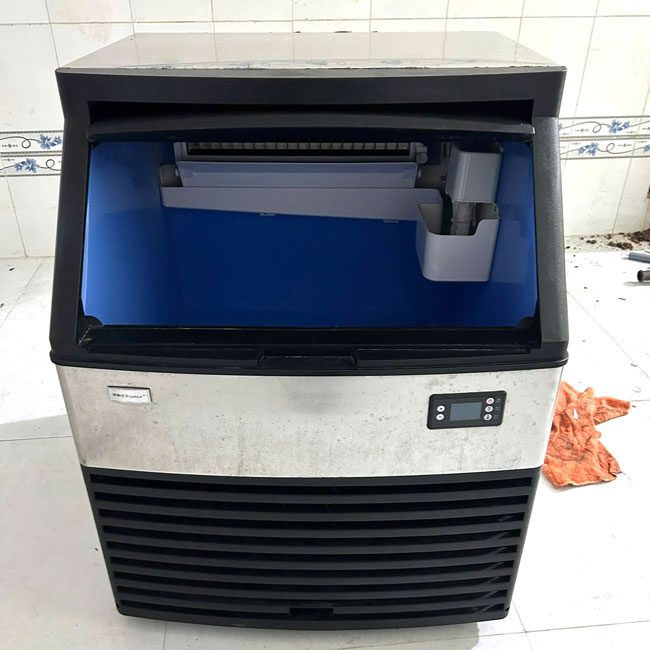 M&aacute;y l&agrave;m đ&aacute; vi&ecirc;n thanh l&yacute; tại Đ&agrave; Nẵng